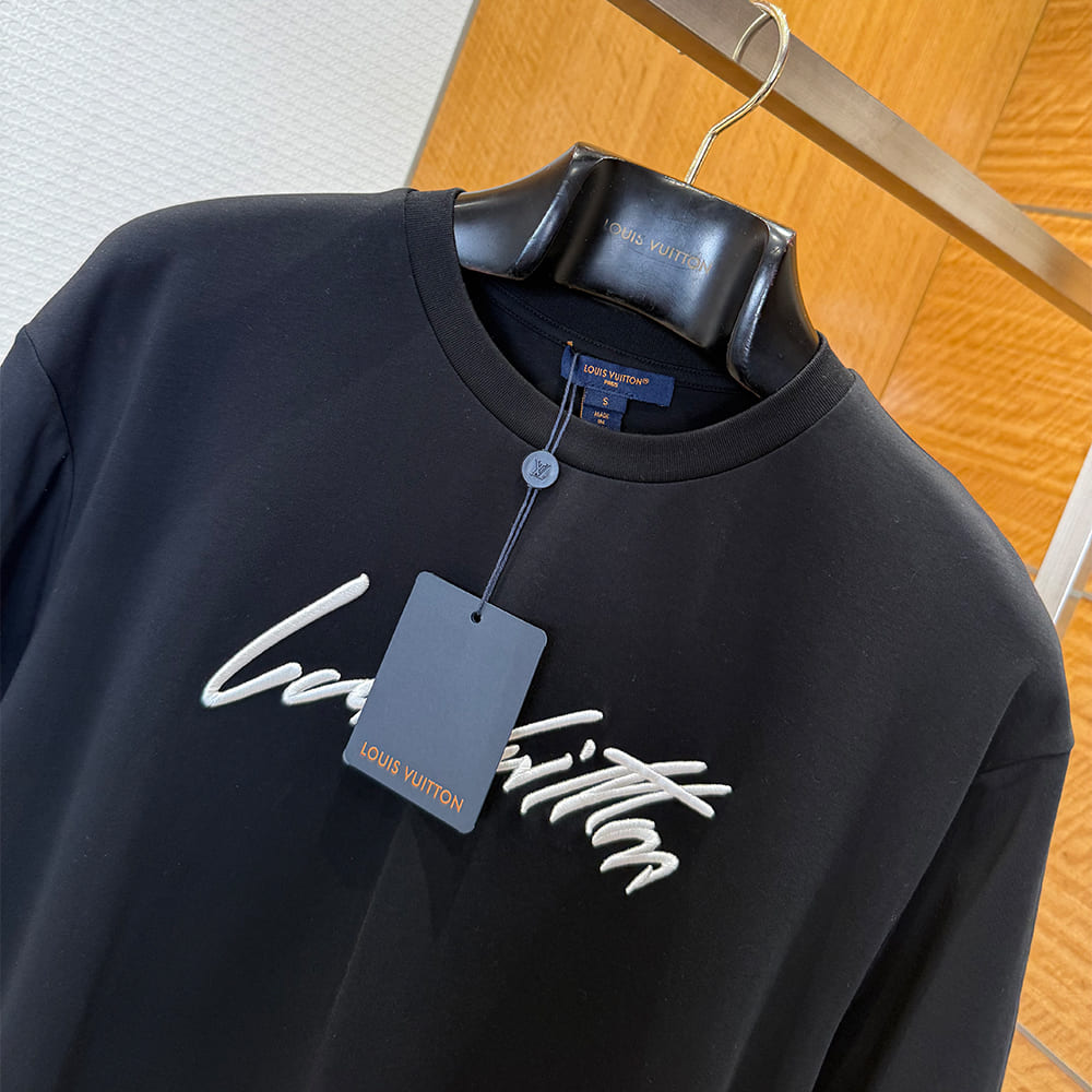 LV UNISEX SHIRT(size:XS|S|M|L)