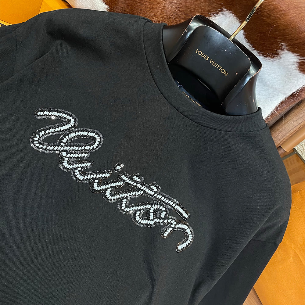 LV UNISEX SHIRT(size:S|M|L|XL)