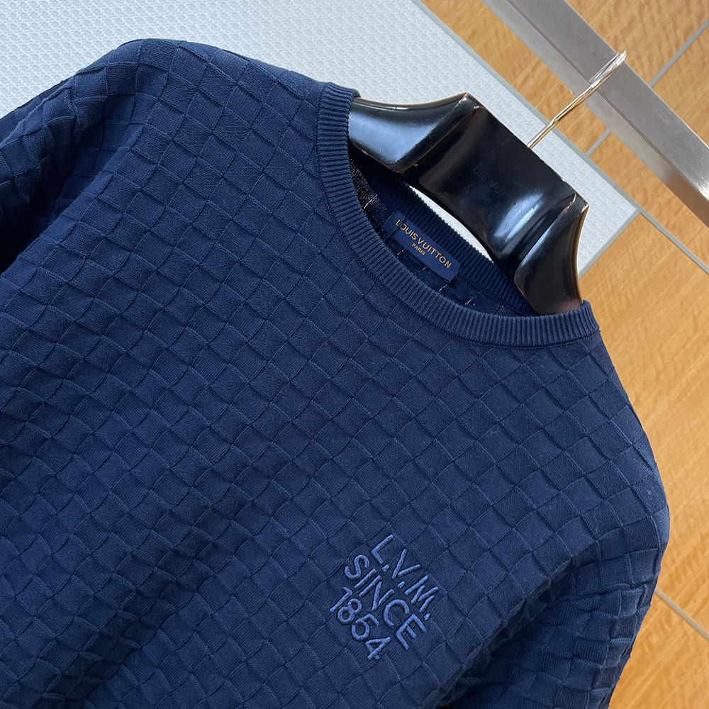 LV UNISEX SHIRT(size:S|M|L|XL)
