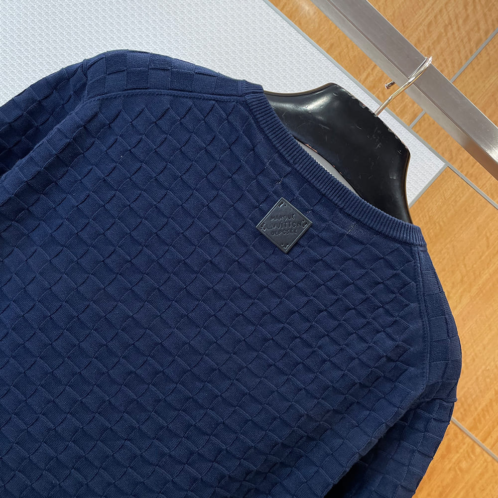 LV UNISEX SHIRT(size:S|M|L|XL)
