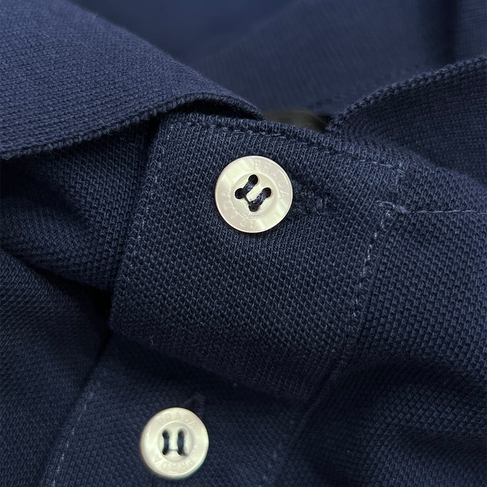 Pra*a UNISEX SHIRT(size:S|M|L|XL)