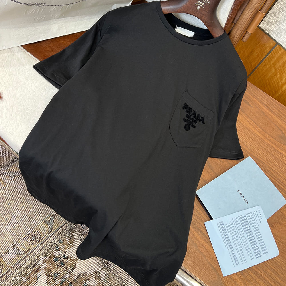 Pra*a UNISEX SHIRT(size:S|M|L|XL)