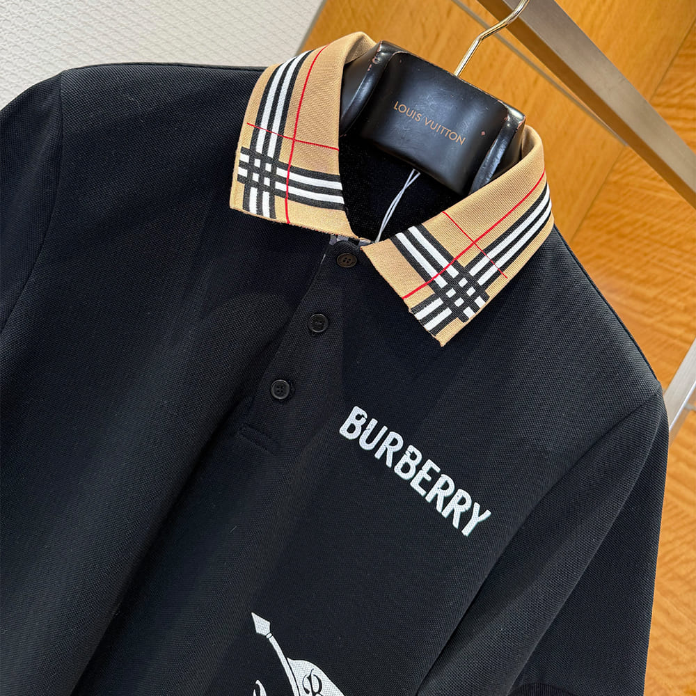 Bv*b*rry UNISEX SHIRT(size:S|M|L|XL)