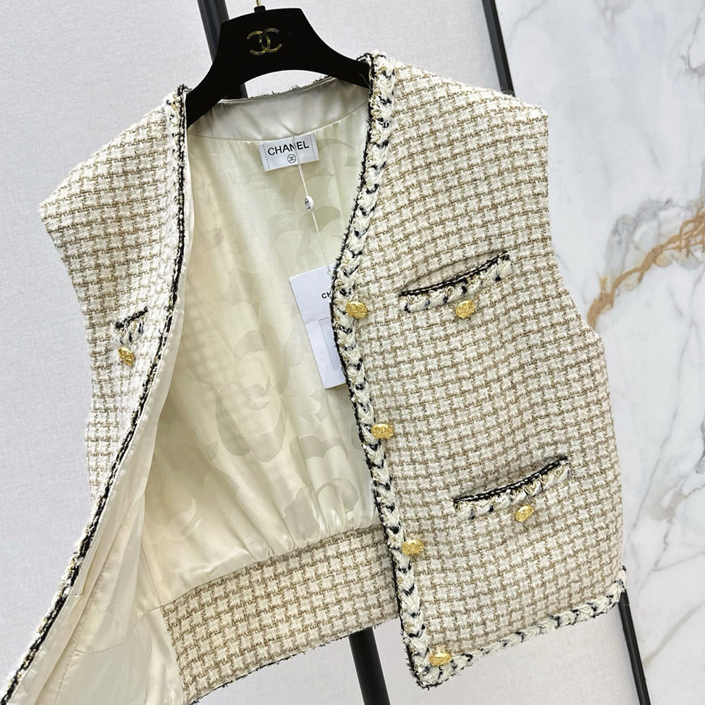 Ch**el WOMEN COAT(size:S|M|L)