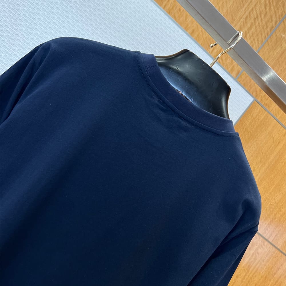 Pra*a UNISEX SHIRT(size:XS|S|M|L)