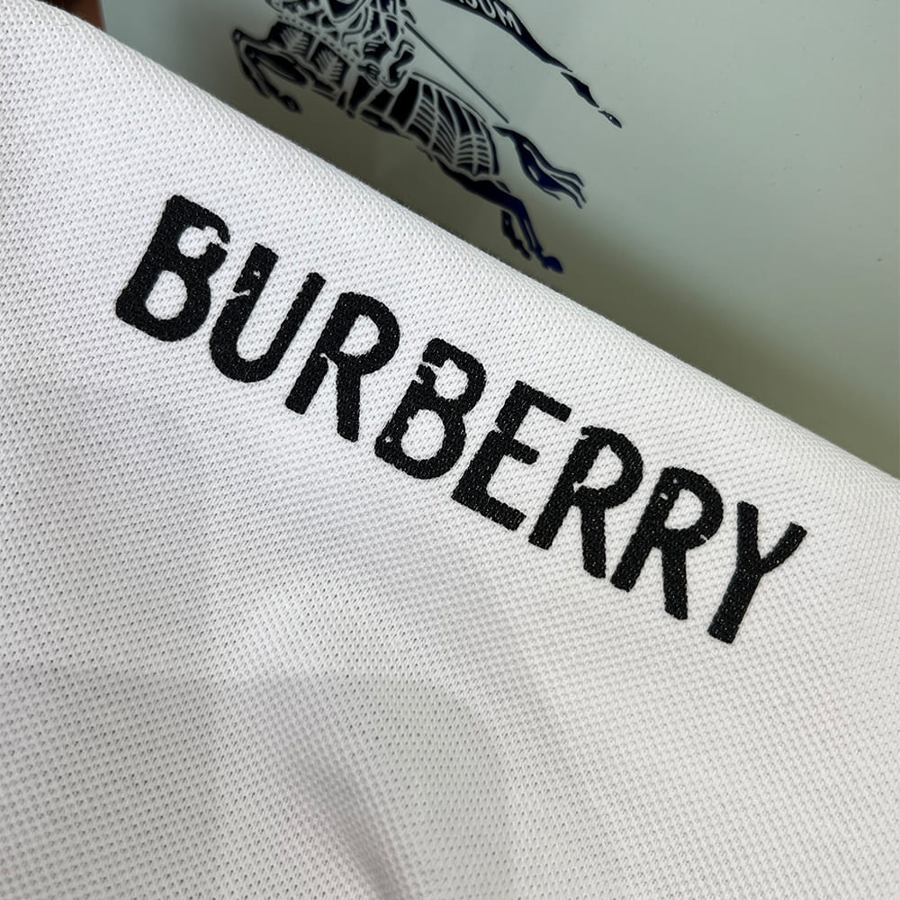 Bv*b*rry UNISEX SHIRT(size:S|M|L|XL)