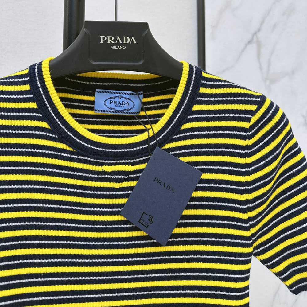 Pra*a WOMEN SHIRT(size:S|M|L)
