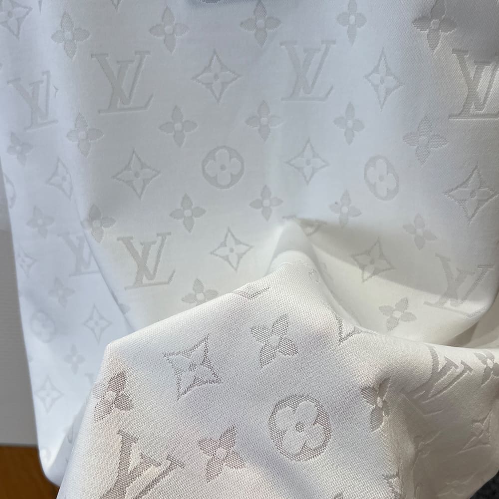 LV UNISEX SHIRT(size:S|M|L|XL|XXL)