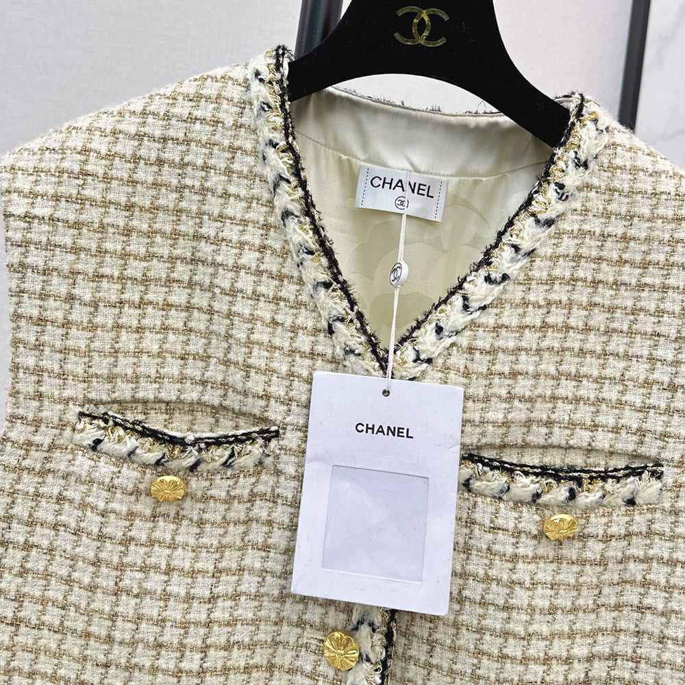 Ch**el WOMEN COAT(size:S|M|L)