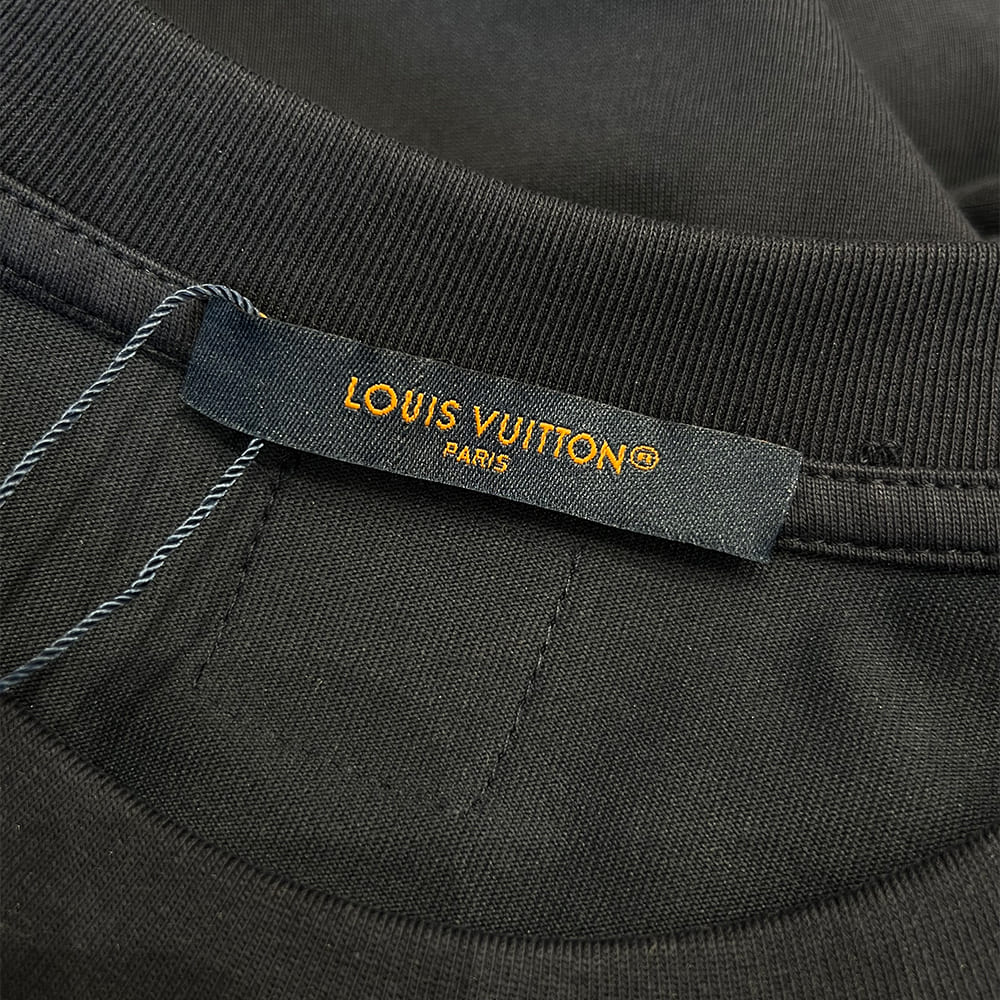 LV UNISEX SHIRT(size:S|M|L|XL)