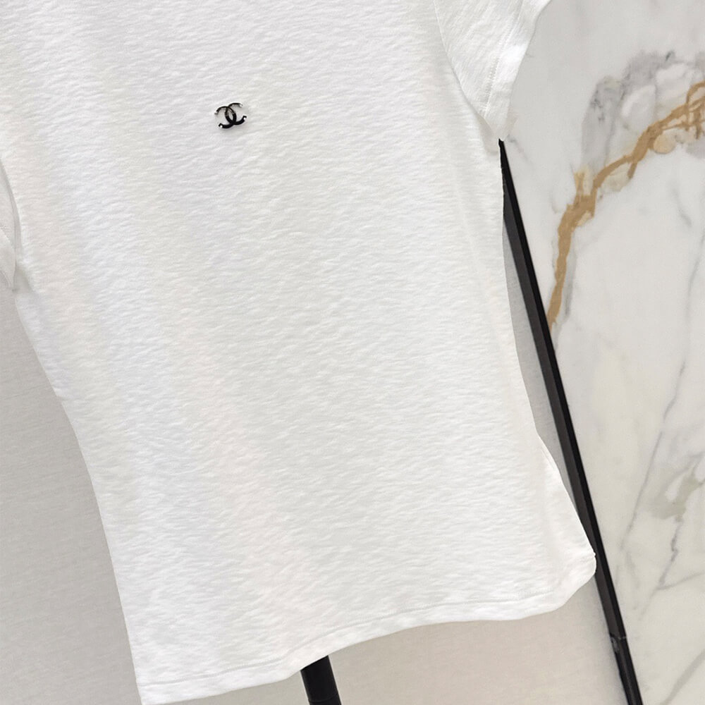 Ch**el WOMEN SHIRT(size:S|M|L)
