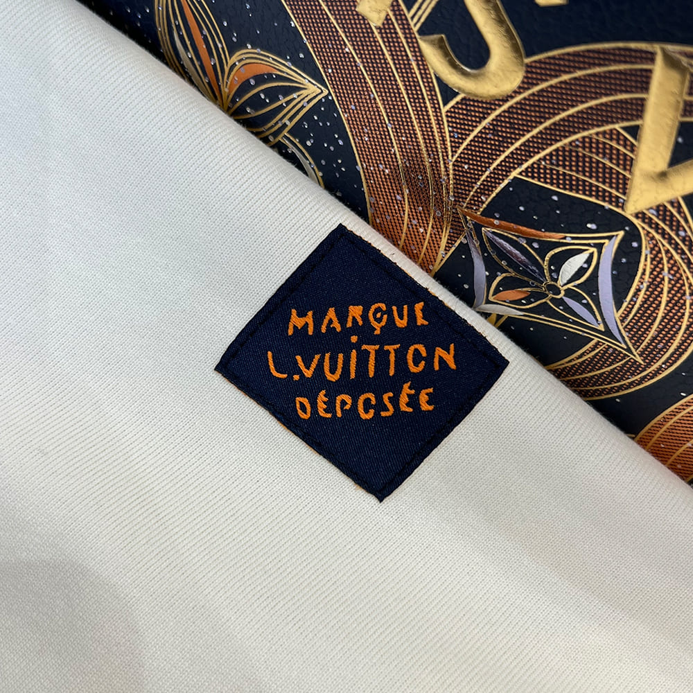 LV UNISEX SHIRT(size:S|M|L|XL)