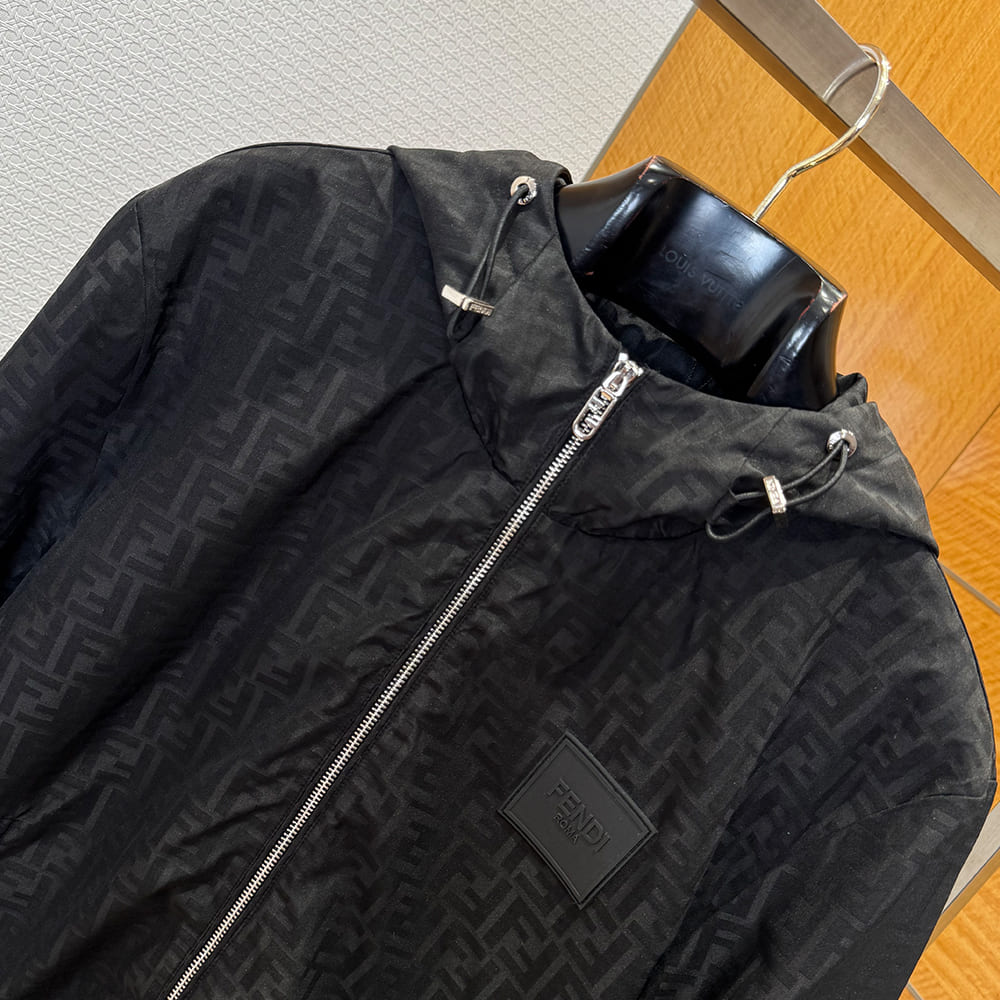 F**di UNISEX COAT(size:46|48|50|52)