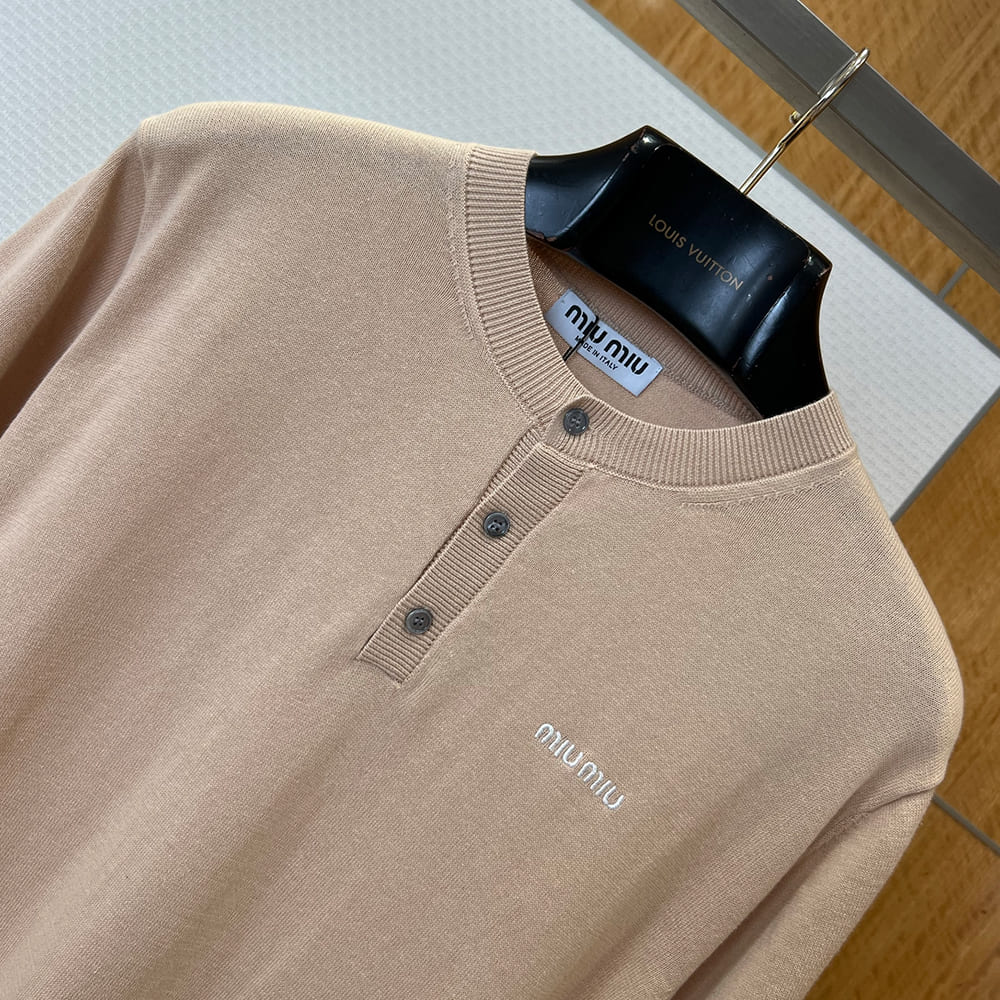 M1um1u UNISEX SHIRT(size:S|M|L|XL)
