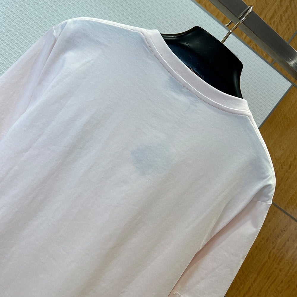 L0ew* UNISEX SHIRT (size:XS|S|M|L)