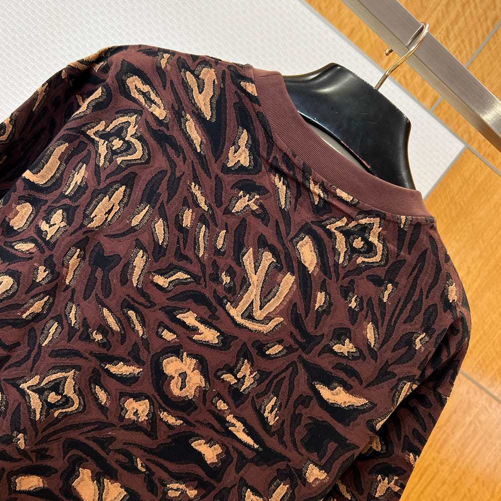 LV UNISEX SHIRT(size:XS|S|M|L)