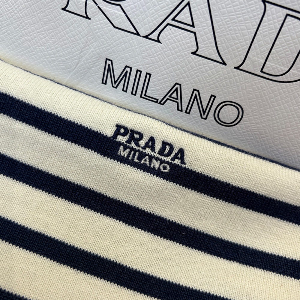 Pra*a UNISEX SHIRT(size:46|48|50|52)