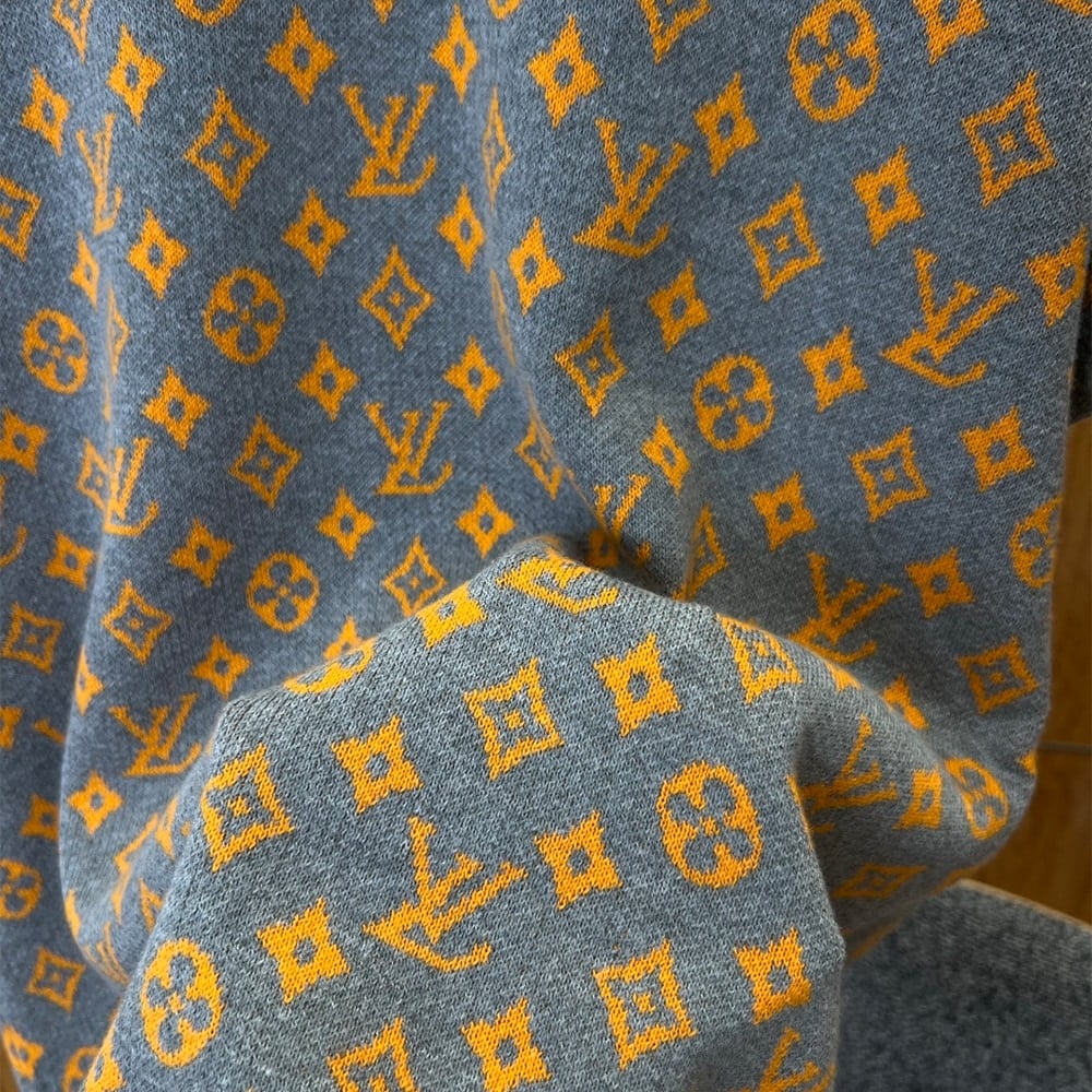 LV UNISEX SHIRT (size:S|M|L|XL)