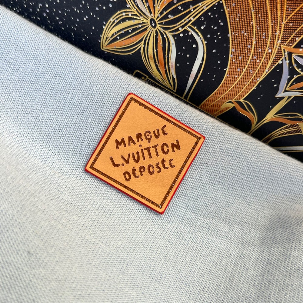LV UNISEX SHIRT(size:S|M|L|XL)