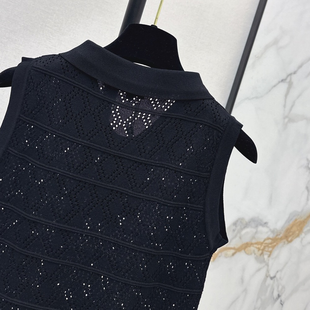 Ch**el WOMEN SHIRT(size:S|M|L)