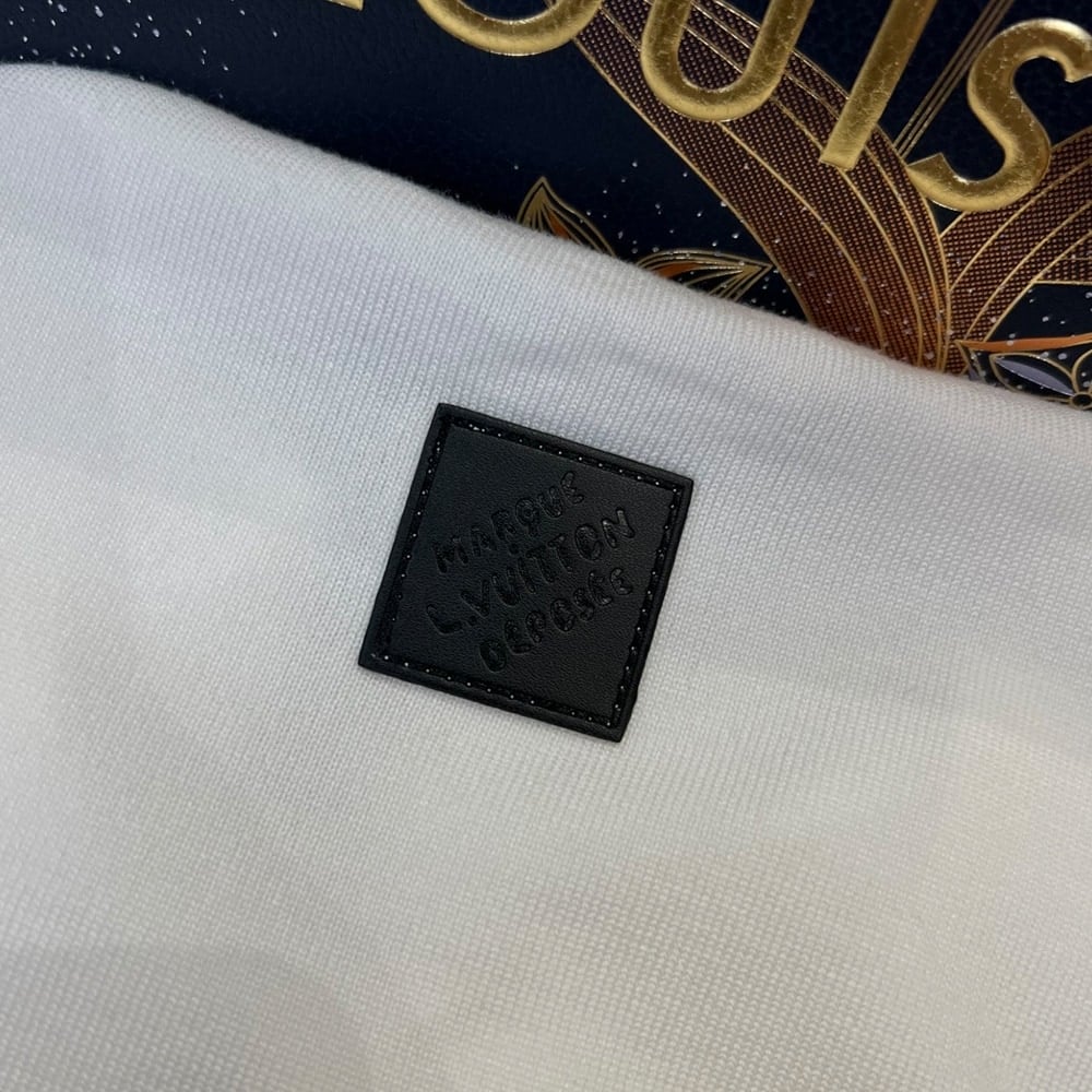LV UNISEX SHIRT (size:S|M|L|XL)