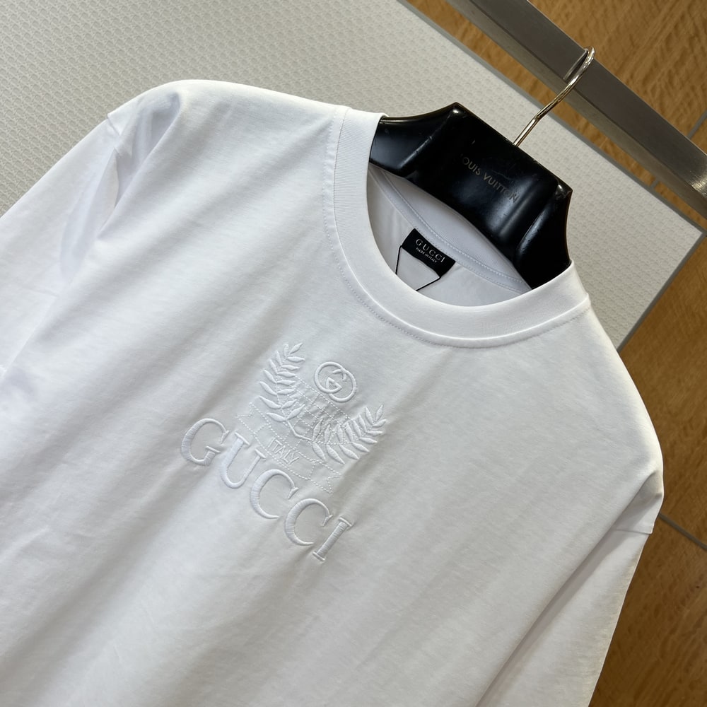 Gvc*1 UNISEX SHIRT(size:XS|S|M|L)