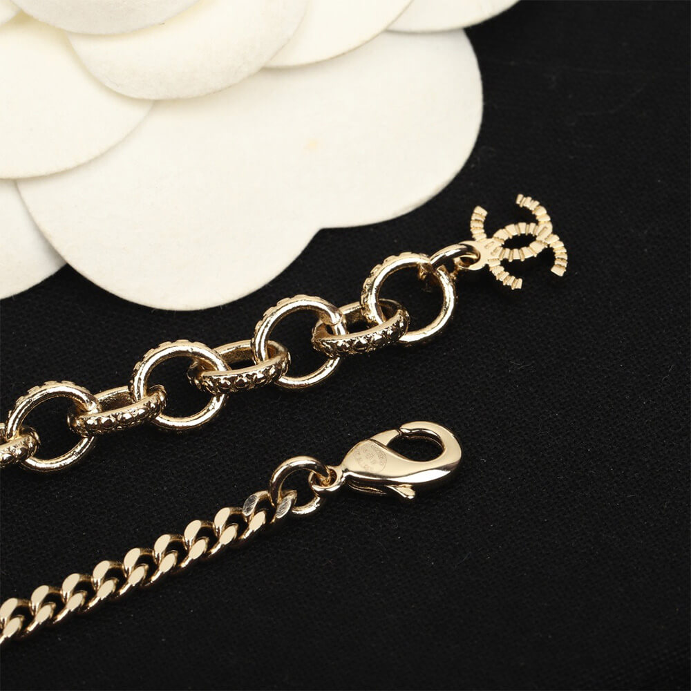 Ch**el NECKLACE