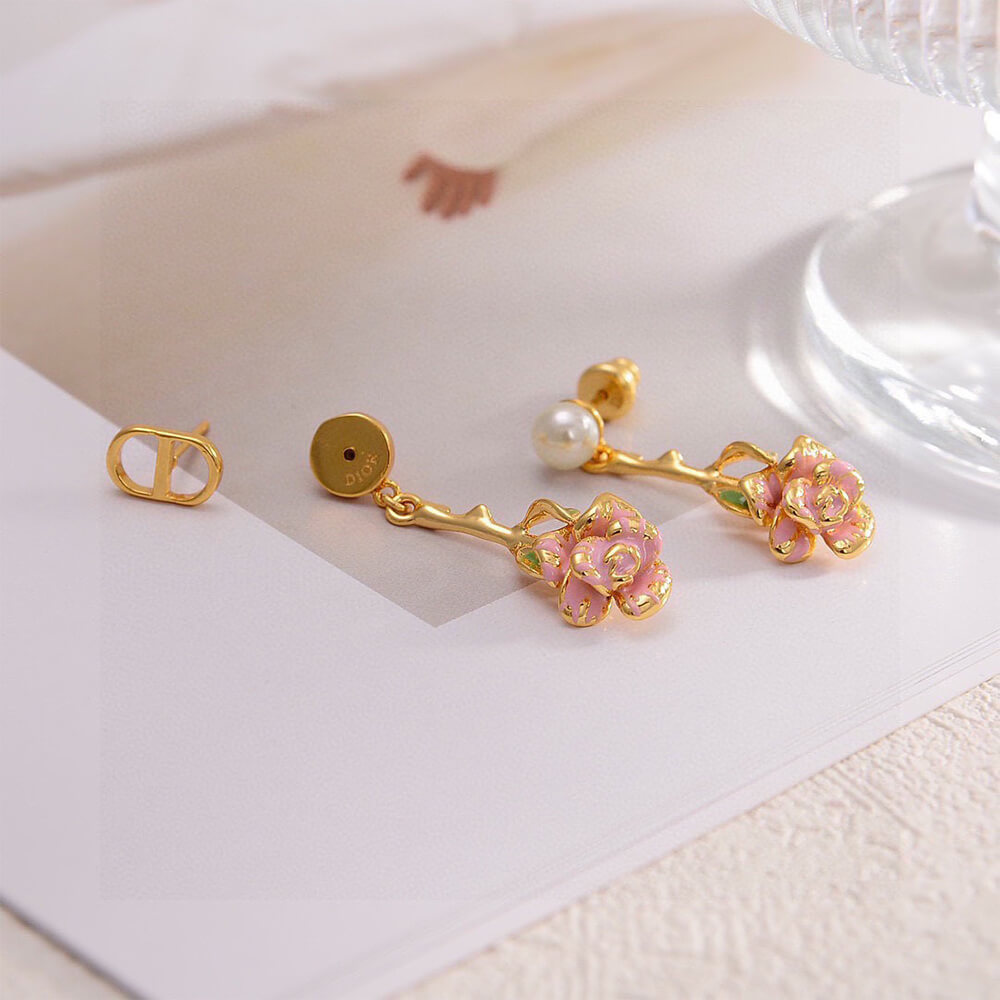 D10r EARRINGS