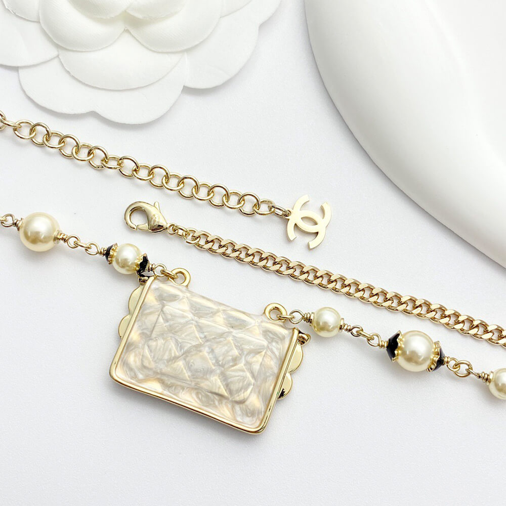 Ch**el Necklace
