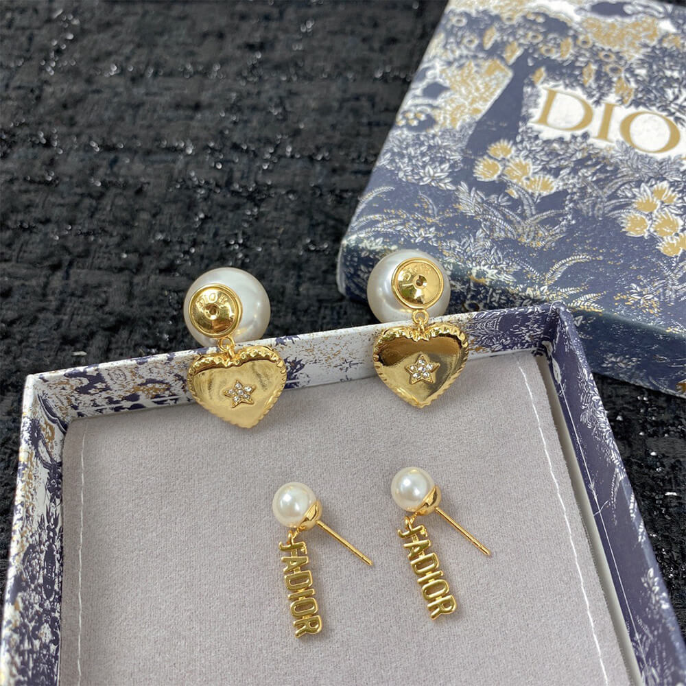 D10r EARRINGS