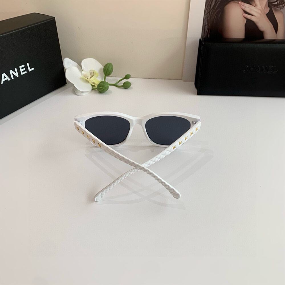 Ch**el SUNGLASSES