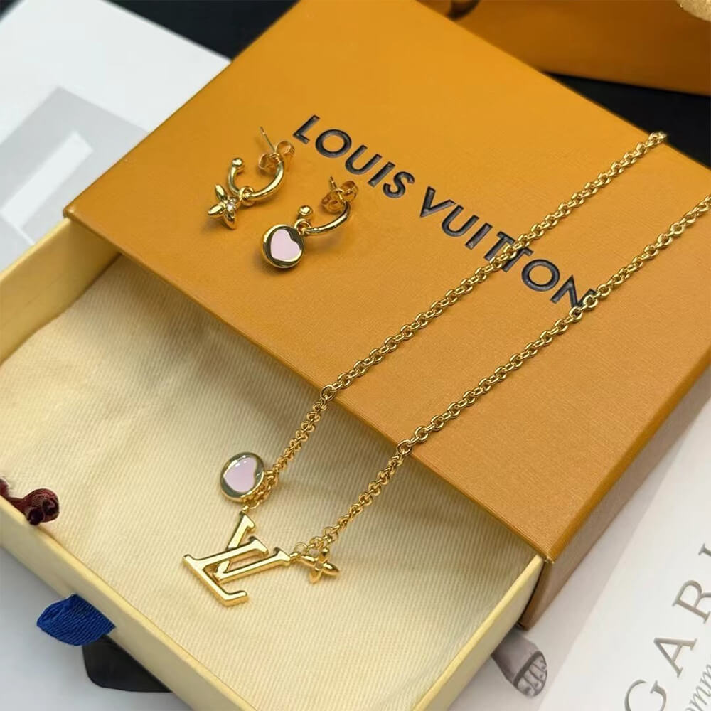 LV necklace