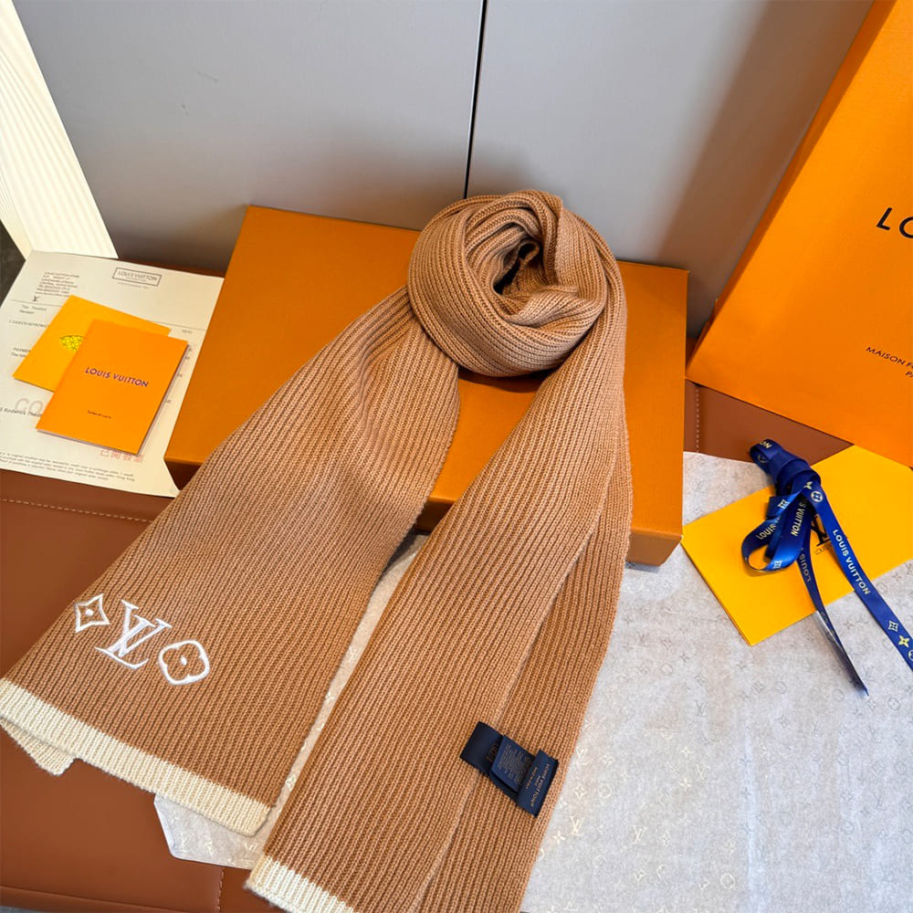 LV Headline Scarf