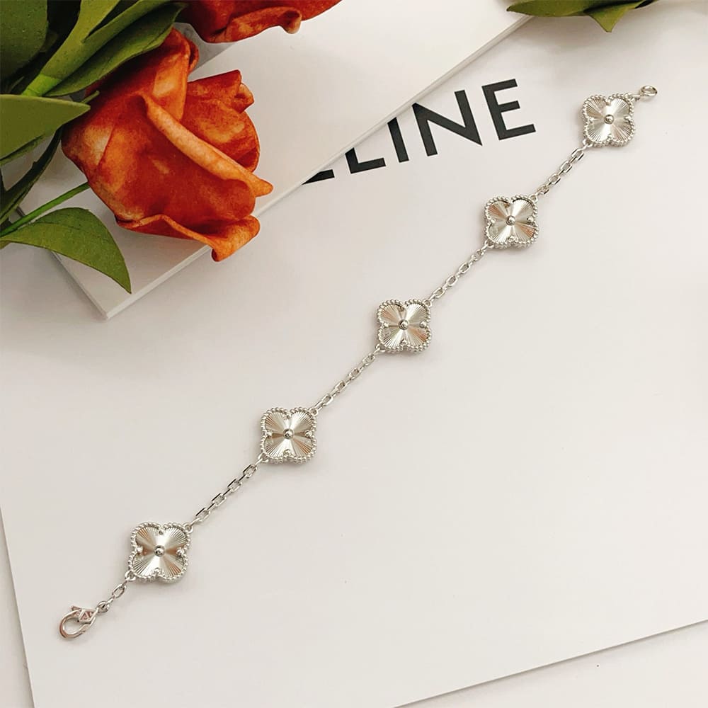 VCA Vintage Alhambra bracelet