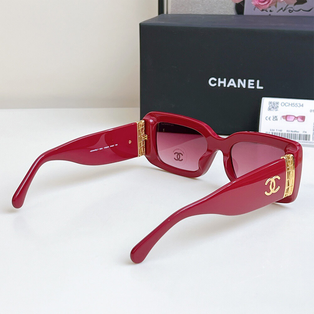 Ch**el Rectangle Sunglasses