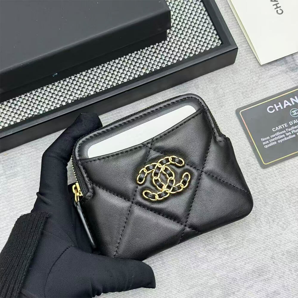 Ch**el 19 Zipped Coin Purse(HIGH-END GRADE)