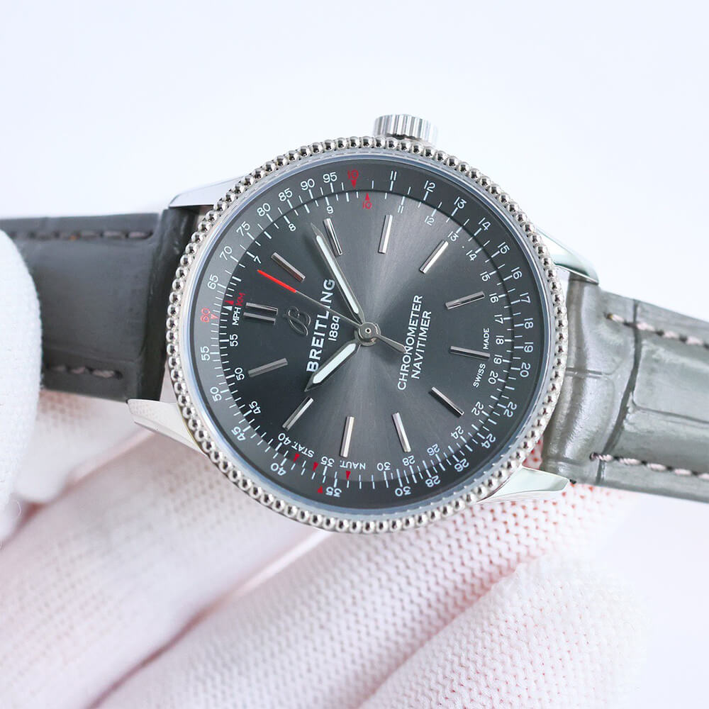 breitling navitimer auT0matic 35