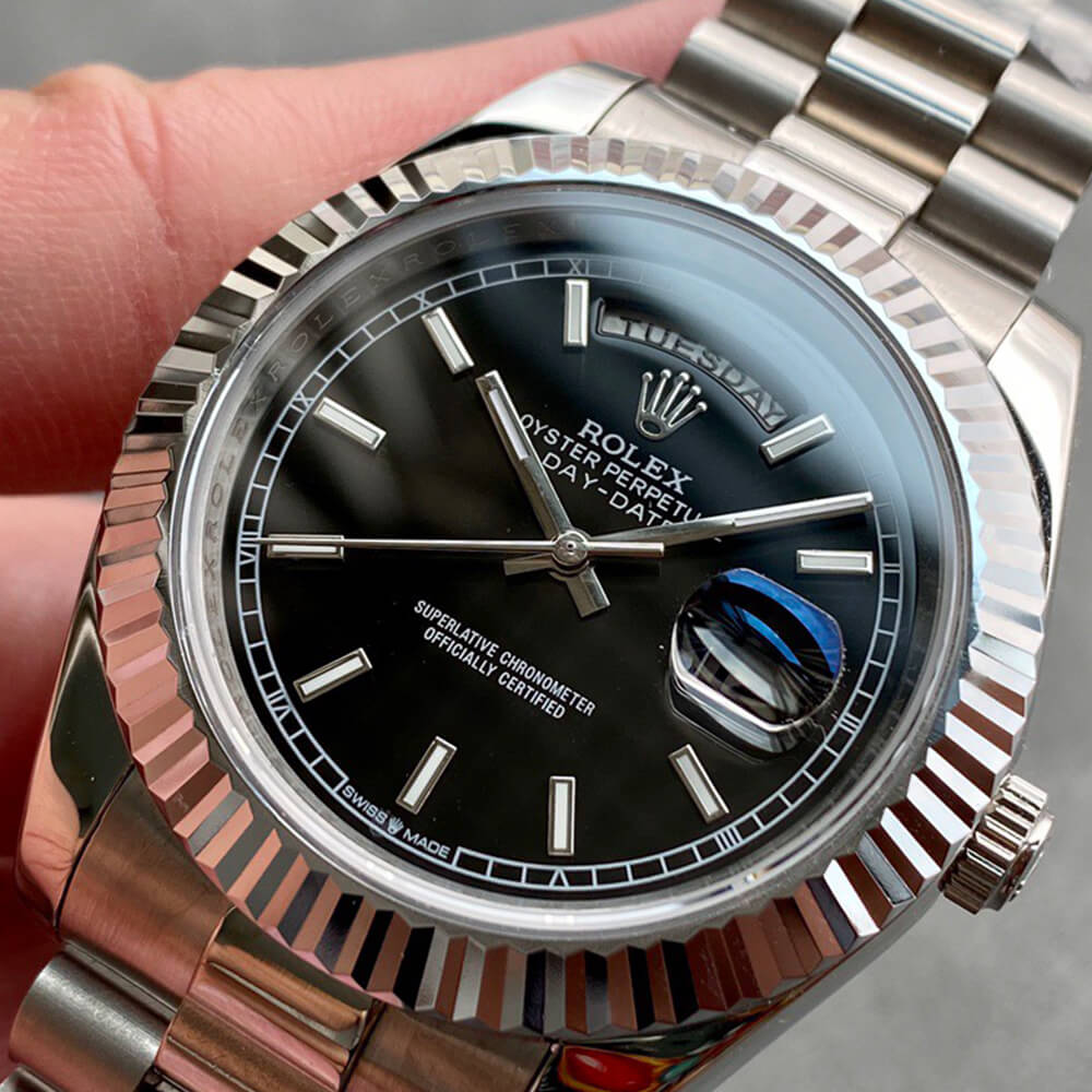 R01ex Day-Date 40