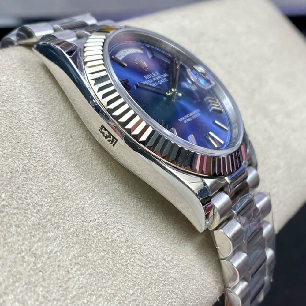 R01ex Day-Date 40