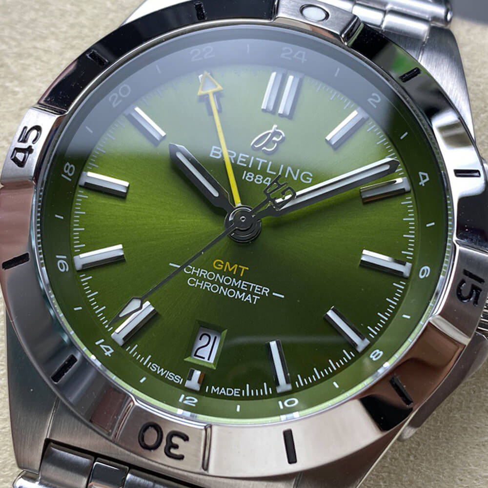 breitling chronomat auT0matic gmt 40