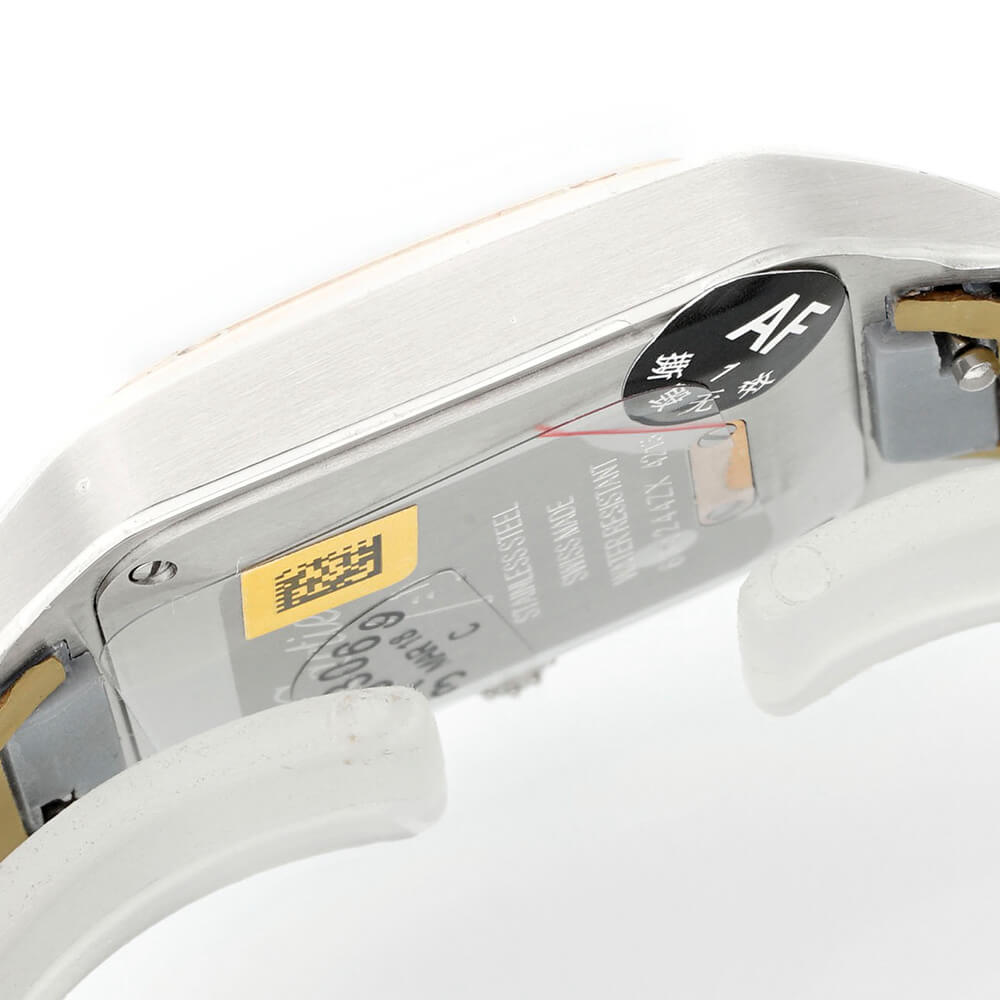 Ca*t1er Small Santos-Dumont watch