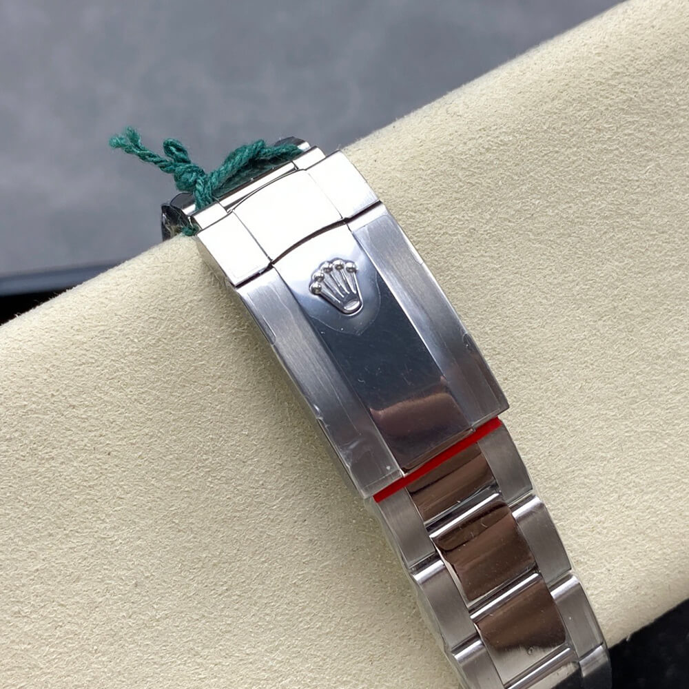 R01ex Oyster Perpetual Milgauss