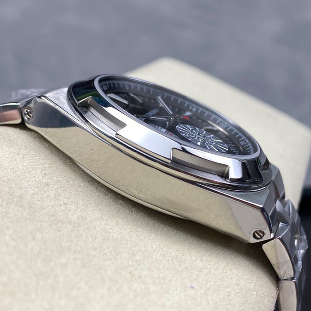 Vacheron C0nstan1n Overseas dual time