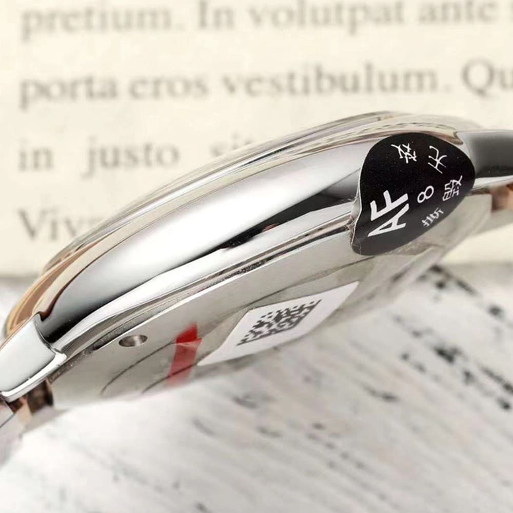 Ca*t1er 28mm Ballon Bleu de Ca*t1er watch