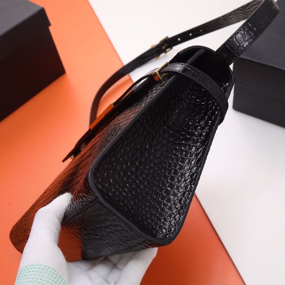 Y51 Manhattan Box