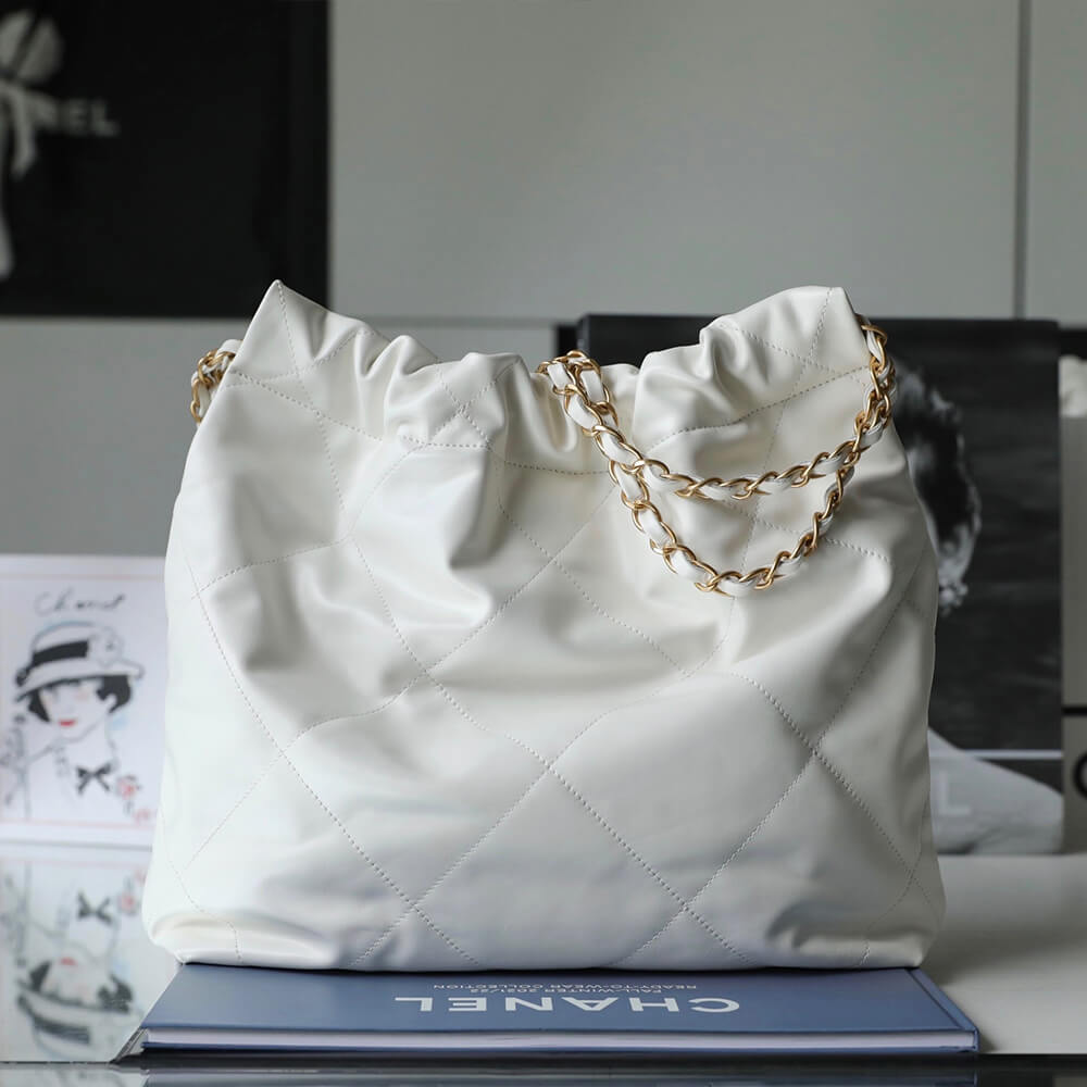 Ch**el 22 HANDBAG
