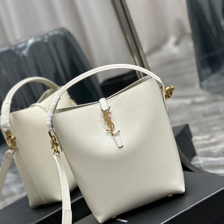 Y51 LE 37 IN SHINY LEATHER