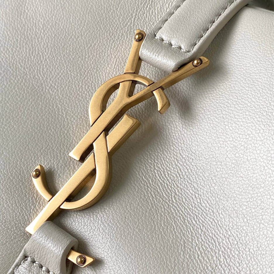 Y51 LE 5 À 7 ARMPIT BAG