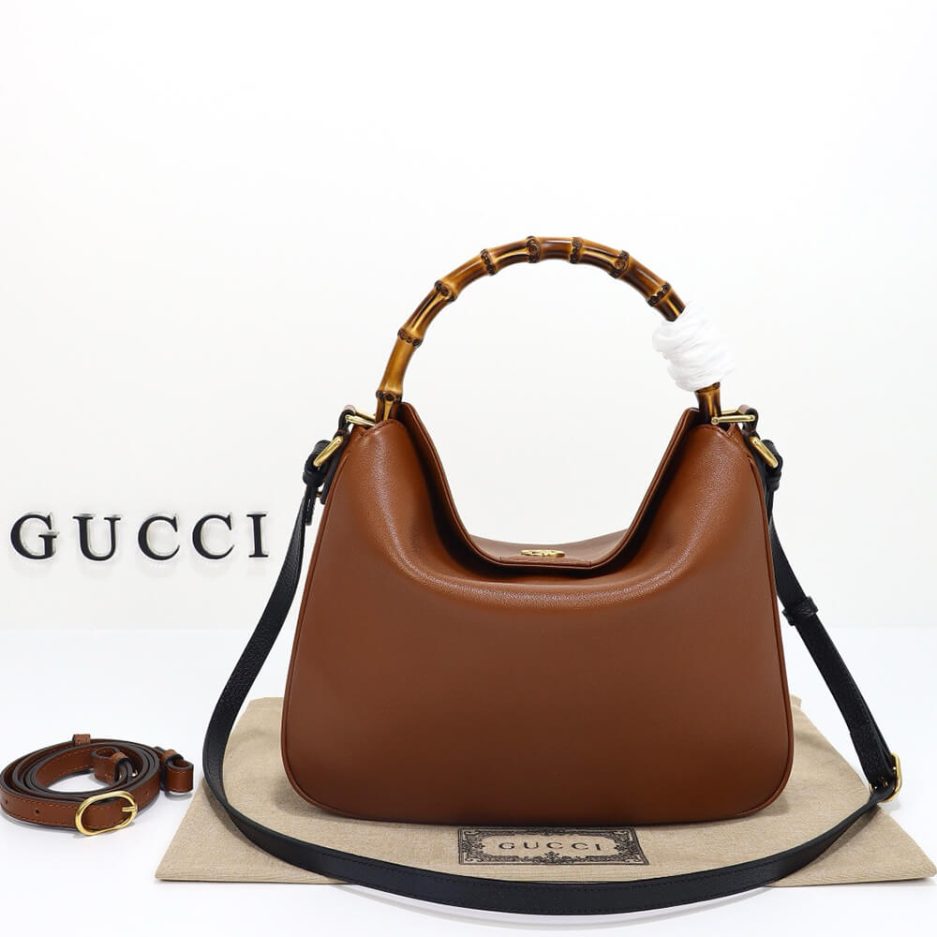 Gvc*1 DIANA MEDIUM SHOULDER BAG