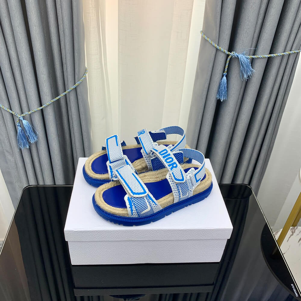 D10rACT SANDAL